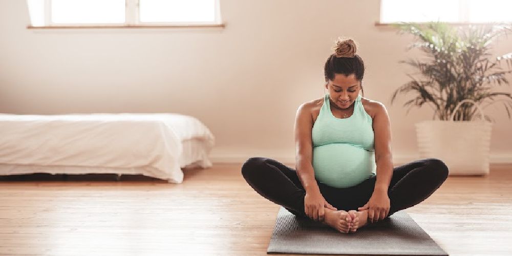 Maintaining Your Vinyasa Practice Throughout Your Pregnancy